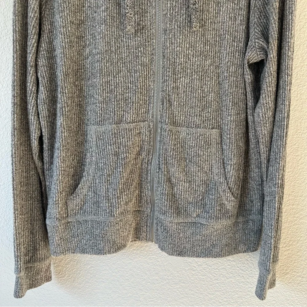 Ocean‎ Drive Gray Ribbed Zip-Up Sweater Small